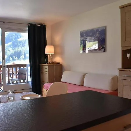 Apartment Pour 4 Personnes A - Centre Avec Balcon Et Parking Prive - Fr-1-180-206